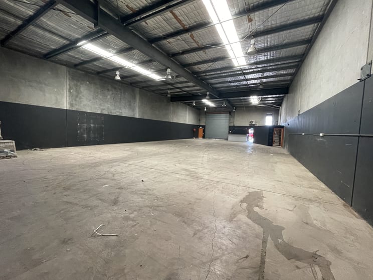 Click to view all images 3/75-77 Lear Jet Drive Caboolture QLD 4510 - Image 2