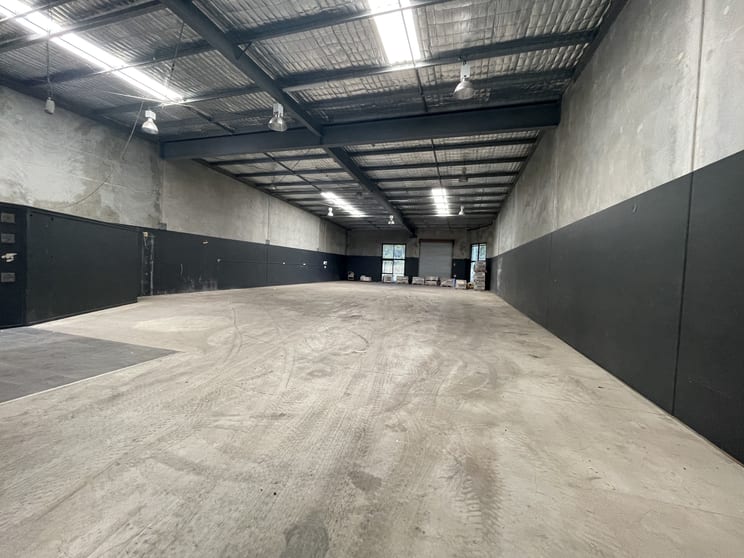Click to view all images 3/75-77 Lear Jet Drive Caboolture QLD 4510 - Image 3