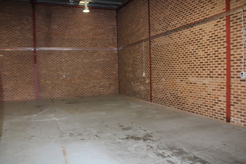 Click to view all images 3/40 Parraweena Road Caringbah NSW 2229 - Image 2