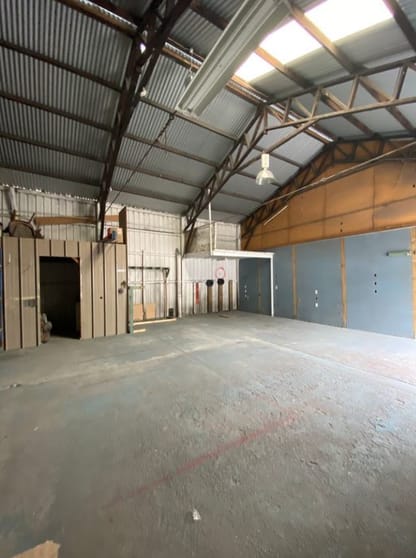 Click to view all images 2/212 Shellharbour Road Port Kembla NSW 2505 - Image 2