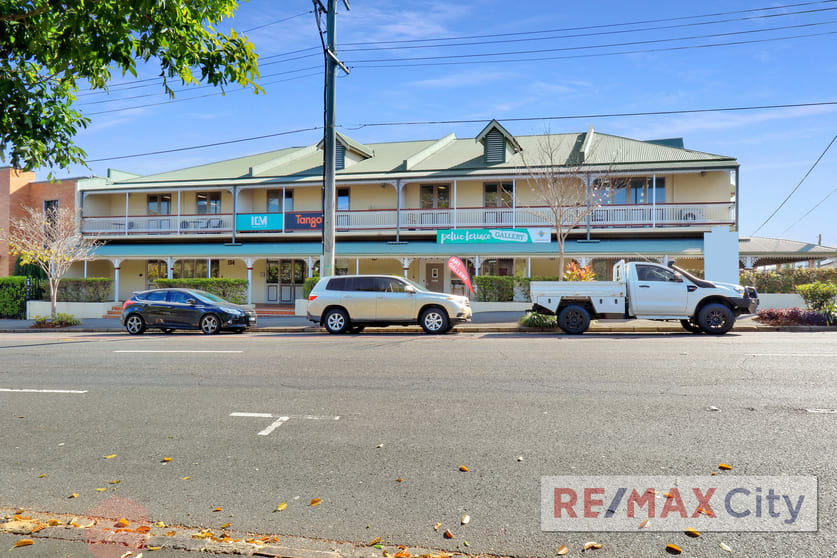Click to view all images Suite 4/162 Petrie Terrace Petrie Terrace QLD 4000 - Image 1