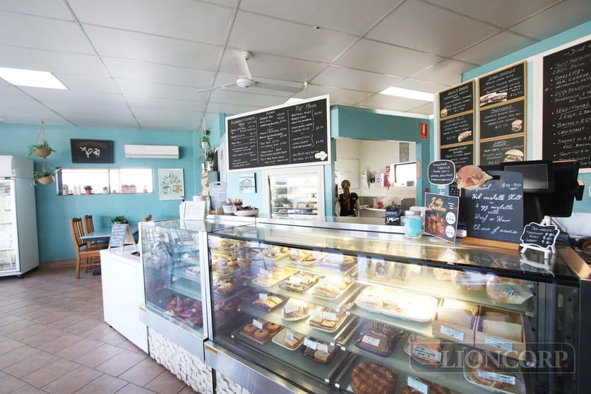 Click to view all images Rochedale QLD 4123 - Image 2