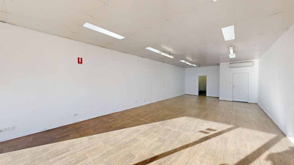 Click to view all images 127 Wyndham Street Shepparton VIC 3630 - Image 3