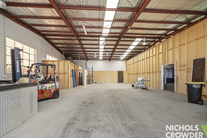 Click to view all images 72 Keys Road Cheltenham VIC 3192 - Image 3