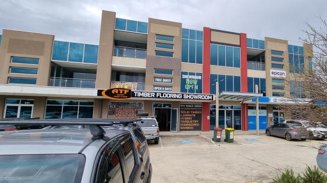 Click to view all images Level 2 Unit 6/81 Elgar Road Derrimut VIC 3026 - Image 2