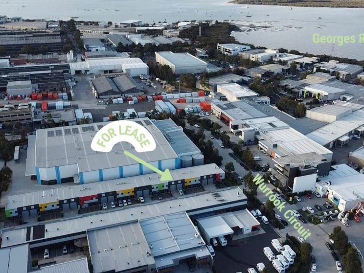 Click to view all images 19/18 Wurrook Circuit Caringbah NSW 2229 - Image 2