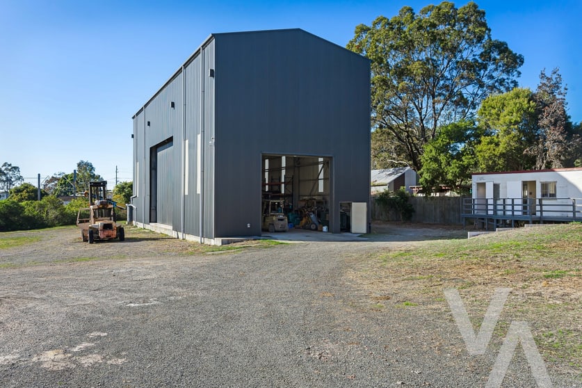 Click to view all images 2 Myrtle Street Teralba NSW 2284 - Image 2