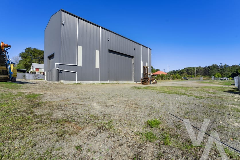 Click to view all images 2 Myrtle Street Teralba NSW 2284 - Image 3