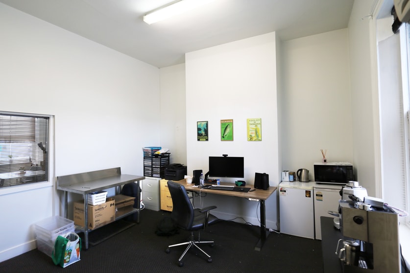 Click to view all images 4/128 St John Street Launceston TAS 7250 - Image 3