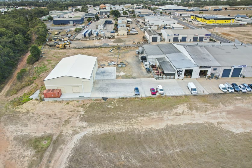 4C/22 Commercial Street Svensson Heights QLD 4670 - Image 3