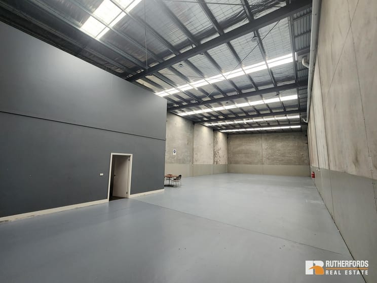 Click to view all images 9A Poa Court Craigieburn VIC 3064 - Image 3