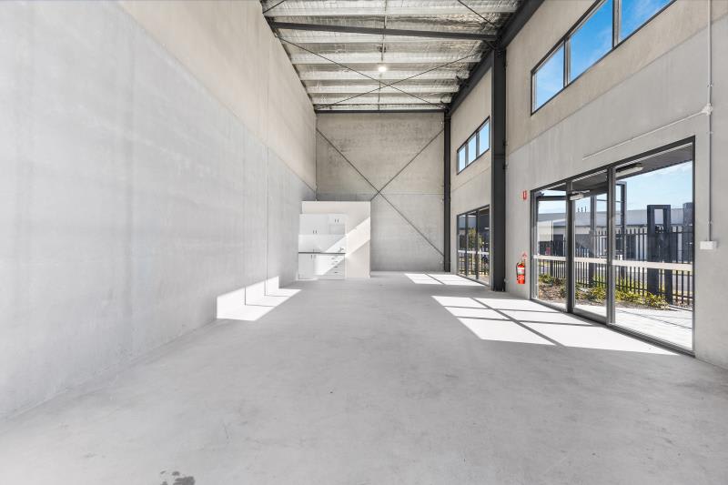 Click to view all images 31 Riverside Drive Mayfield West NSW 2304 - Image 3