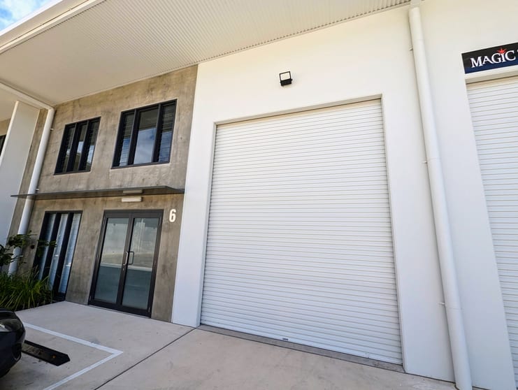 Click to view all images 6/6 Strong Street Baringa QLD 4551 - Image 3