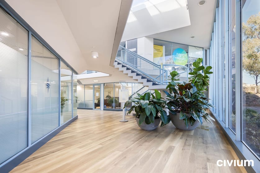 Click to view all images Unit 7/32 Thesiger Court Deakin ACT 2600 - Image 3