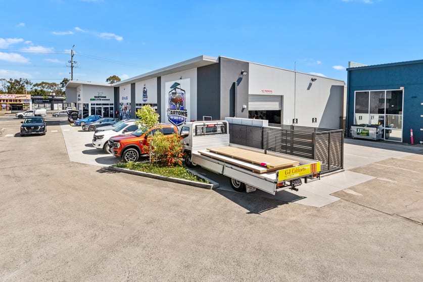Click to view all images 15/100 Redland Bay Road Capalaba QLD 4157 - Image 3