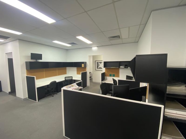 Click to view all images Level 1 Suite 1/600 Hoxton Park Road Hoxton Park NSW 2171 - Image 3