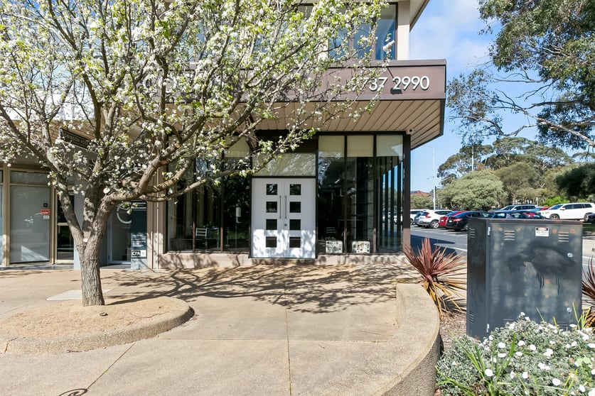 Click to view all images 12 Ranelagh Drive Mount Eliza VIC 3930 - Image 2