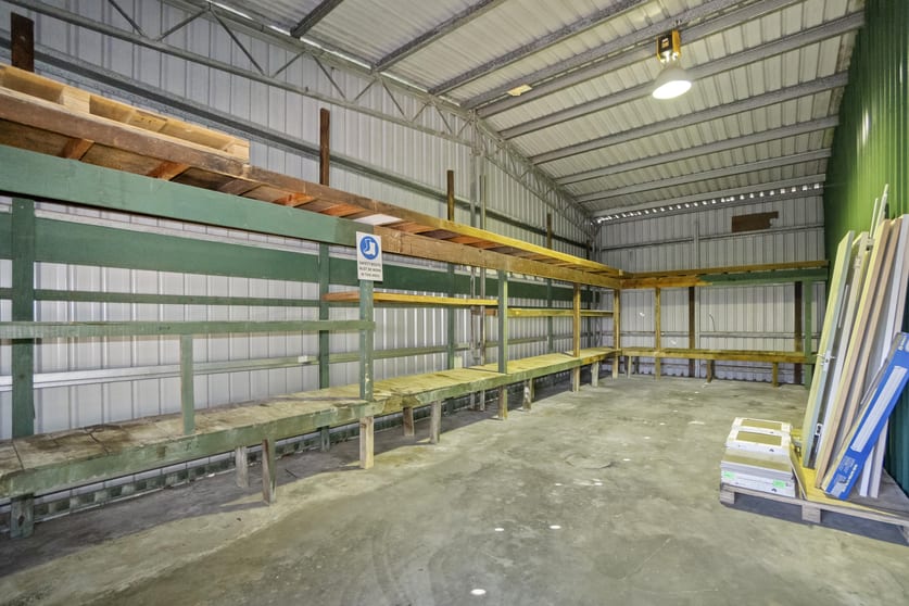 Click to view all images Shop 4/127 Bargara Road Bundaberg East QLD 4670 - Image 3