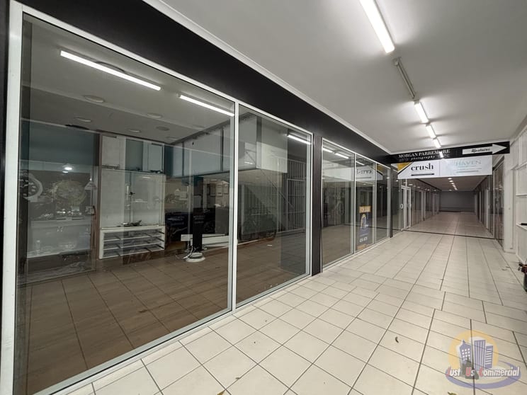 Click to view all images Shop 2/133 Bourbong Street Bundaberg Central QLD 4670 - Image 1