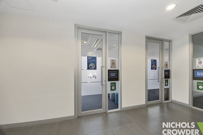 Click to view all images 44/296 Bay Road Cheltenham VIC 3192 - Image 2