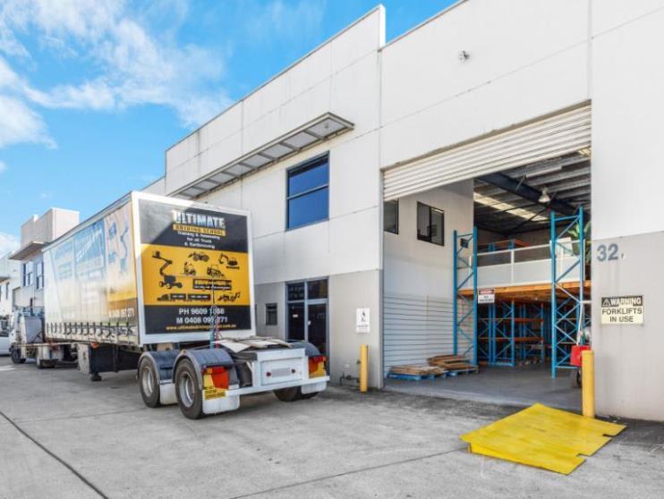 Click to view all images Smithfield NSW 2164 - Image 1