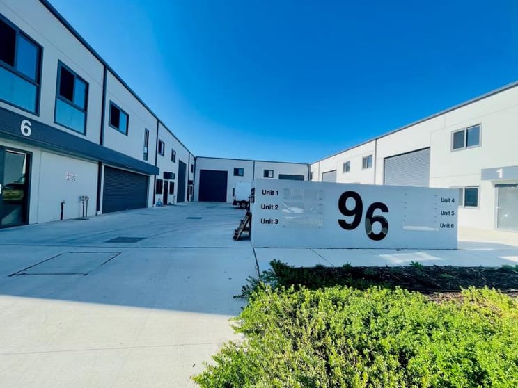 Unit 4/96 Bayldon Road Queanbeyan NSW 2620 - Image 1
