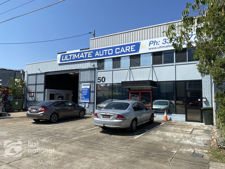 Click to view all images 50 Caswell Street East Brisbane QLD 4169 - Image 2