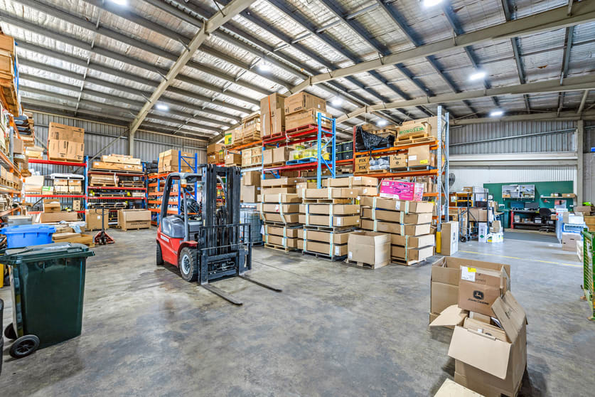 Click to view all images 22 McKenzie Place Yarrawonga NT 0830 - Image 3