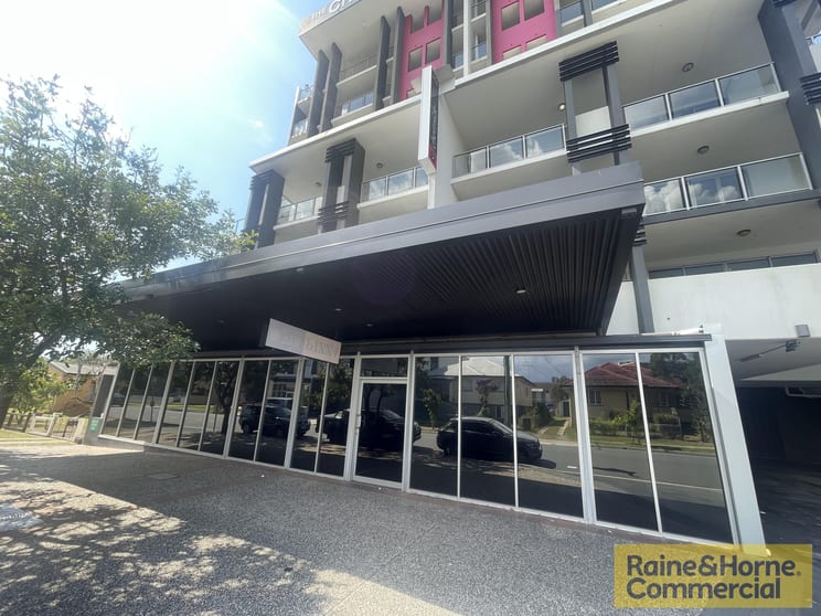 Click to view all images 22 Thomas Street Chermside QLD 4032 - Image 3
