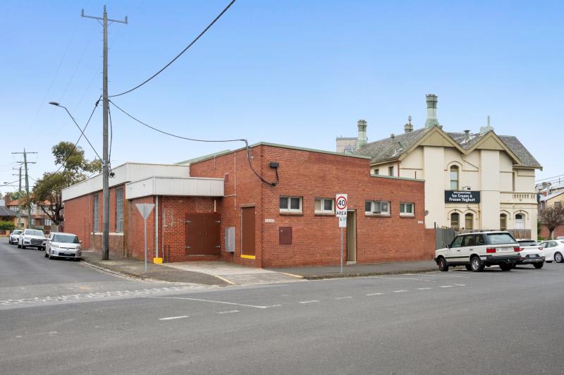 Click to view all images 2 Cole Street Williamstown VIC 3016 - Image 1