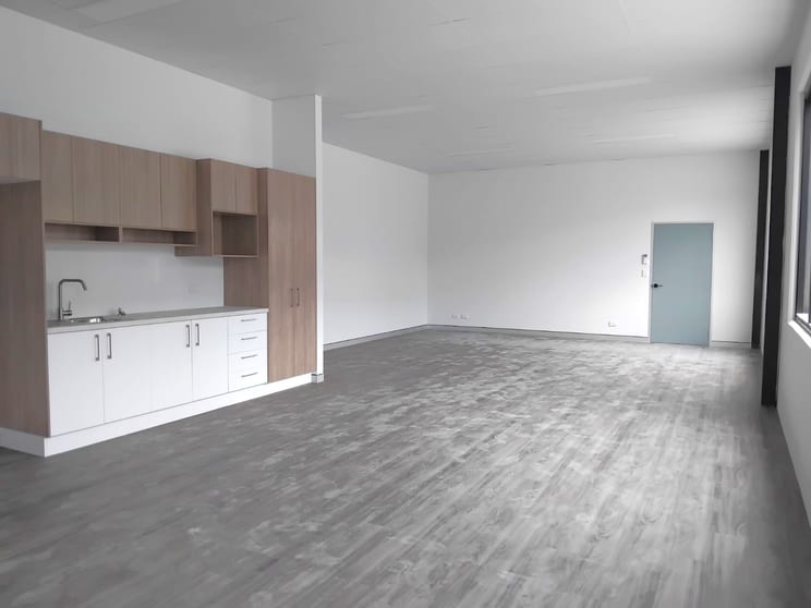 Click to view all images 3/20 Prospect Place Park Ridge QLD 4125 - Image 2
