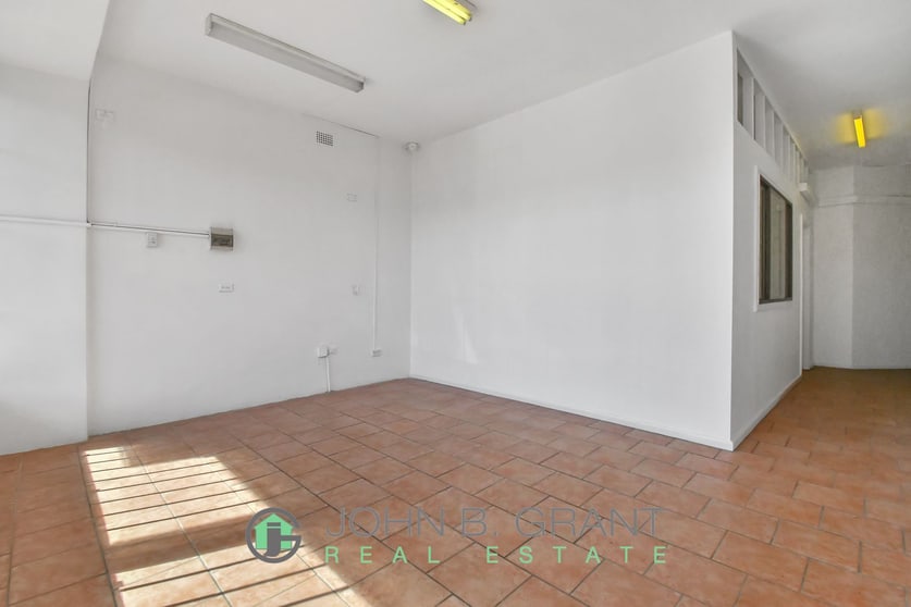 Click to view all images 129 Wellington Road Sefton NSW 2162 - Image 3