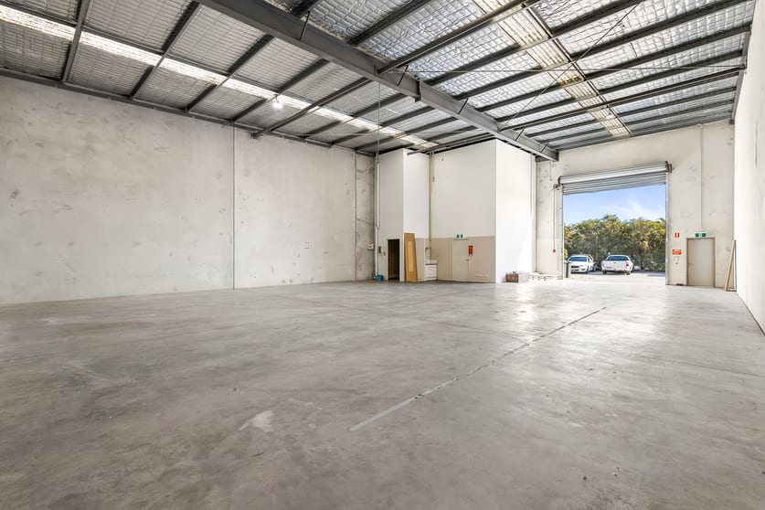 Click to view all images 2/7 Millennium Place Tingalpa QLD 4173 - Image 2