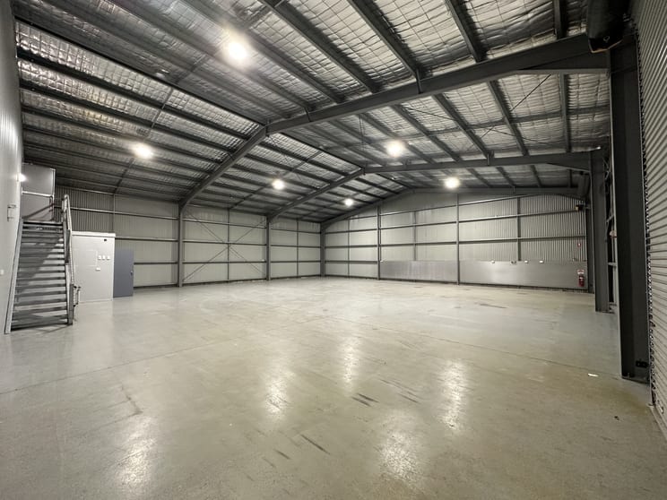 Click to view all images 260 Princes Highway South Nowra NSW 2541 - Image 3