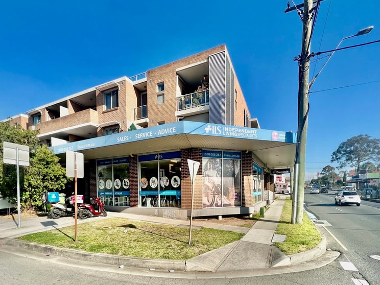 Click to view all images 291 Woodville Rd Guildford NSW 2161 - Image 2