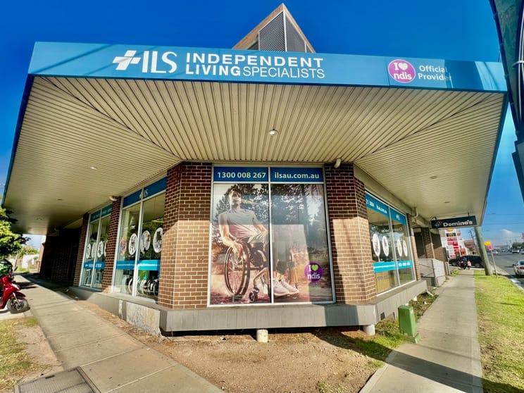 Click to view all images 291 Woodville Rd Guildford NSW 2161 - Image 1