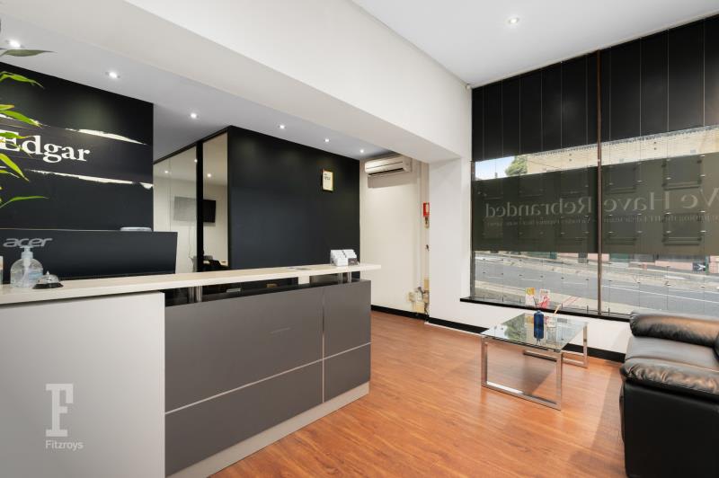 Click to view all images 186 Elgar Road Box Hill South VIC 3128 - Image 2
