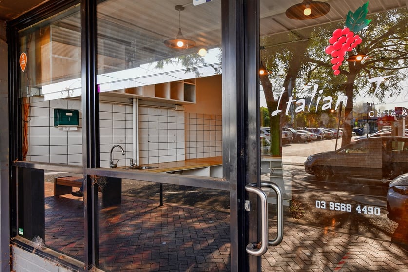 Click to view all images 70 Portman Street Oakleigh VIC 3166 - Image 3