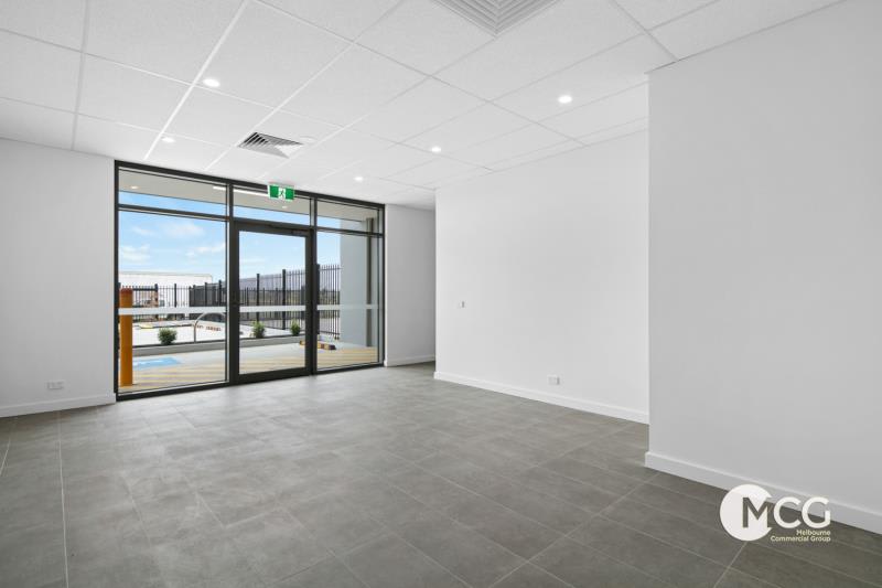 Click to view all images 52B Bonview Circuit Truganina VIC 3029 - Image 3