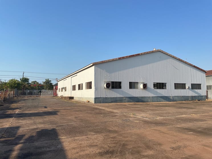 Click to view all images 3/94 Coonawarra Road Winnellie NT 0820 - Image 2