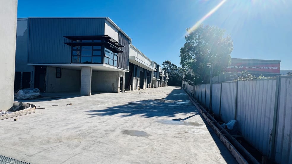 Click to view all images 4/12 Marshall Street Dapto NSW 2530 - Image 3