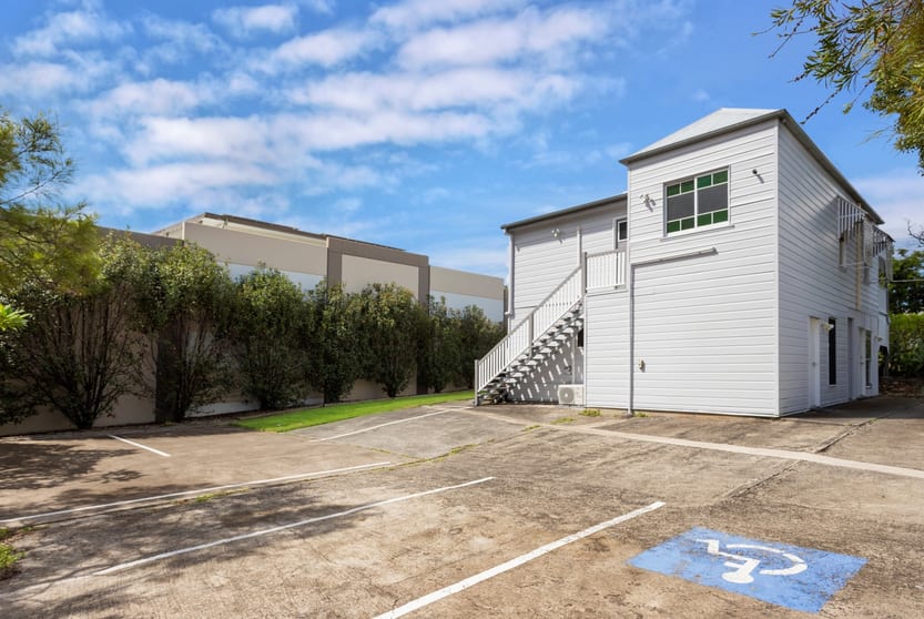 Click to view all images 5 Gray Street Ipswich QLD 4305 - Image 3