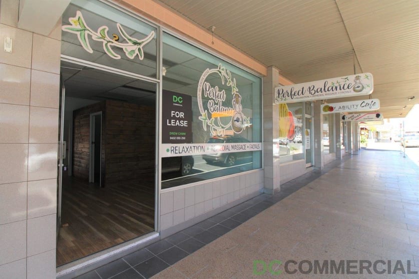 Click to view all images 2/4 Duggan Street Toowoomba City QLD 4350 - Image 3