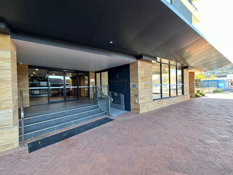 Click to view all images 7/49 The Esplanade Ettalong Beach NSW 2257 - Image 2