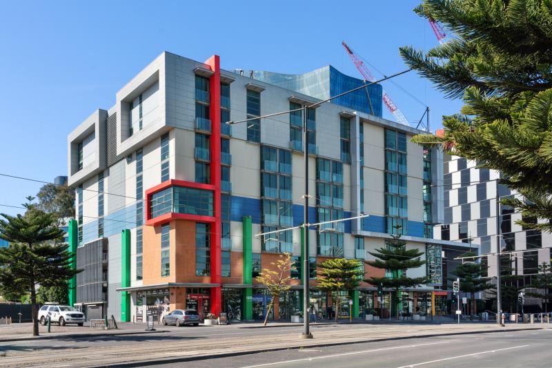 Click to view all images 198 Harbour Esplanade Docklands VIC 3008 - Image 1