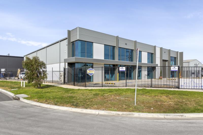 Click to view all images Whole of Property/42C Leather Street Breakwater VIC 3219 - Image 3