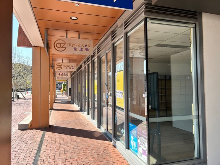 Click to view all images Unit 234/4-10 Cape Street Dickson ACT 2602 - Image 2