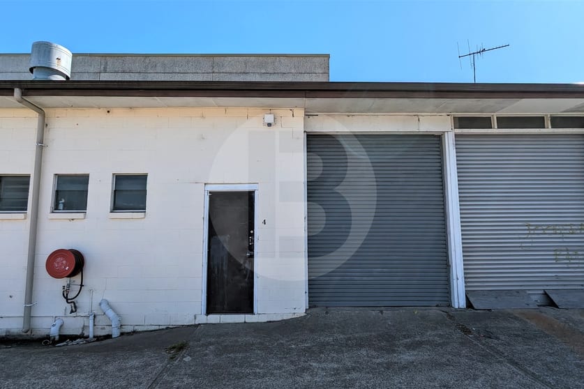 Click to view all images 4/14 ANVIL ROAD Seven Hills NSW 2147 - Image 1