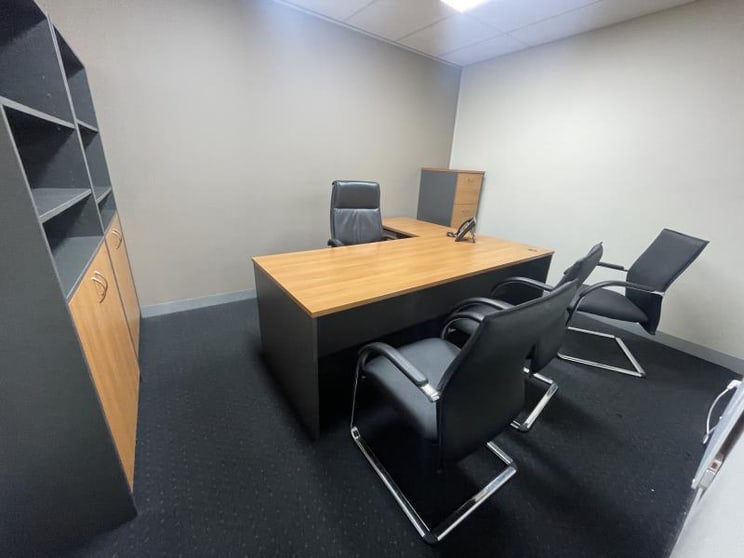 Click to view all images 167 Coleman Parade Glen Waverley VIC 3150 - Image 3