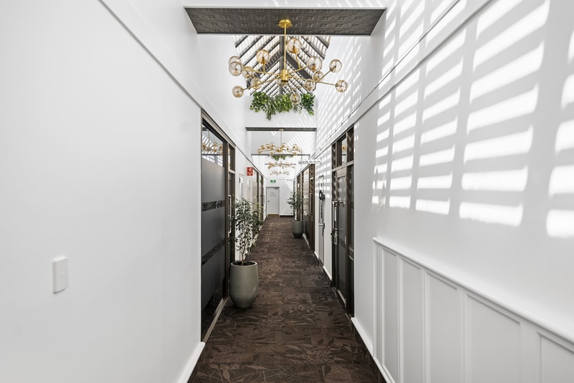 Click to view all images 6a/580 Ruthven Street Toowoomba QLD 4350 - Image 3